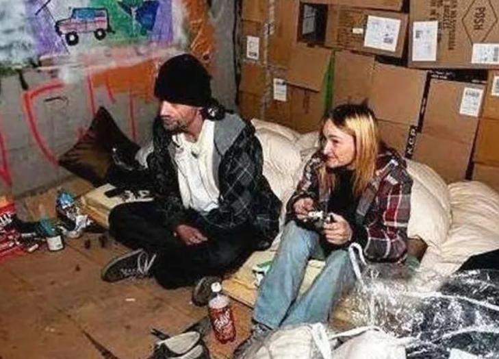 美国鼠族的生活,住在下水道里的美国鼠人