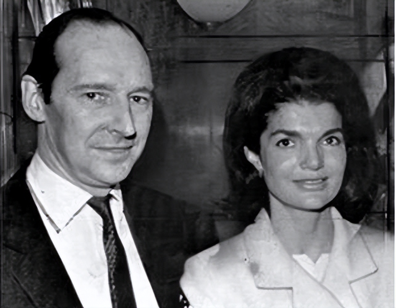 肯尼迪被杀后谁接任总统,肯尼迪总统被杀案解密