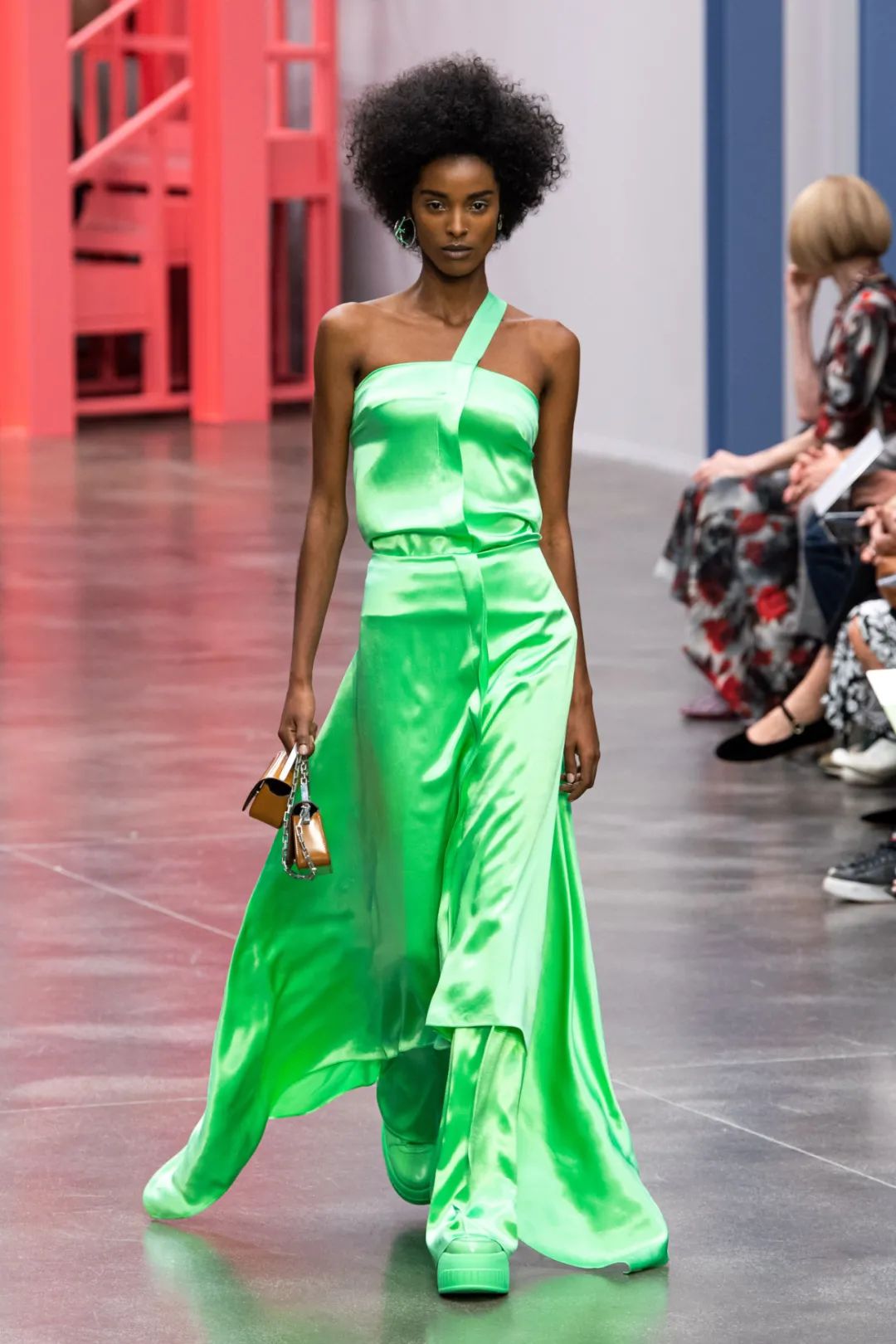 捕捉绿意盎然,绿意盎然更迷人