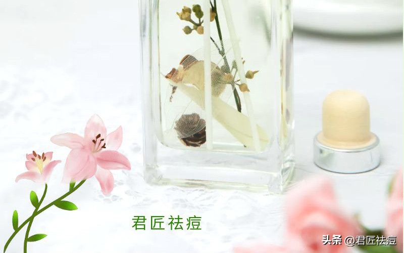 脸上的闭口粉刺怎么去除简单方法,闭口粉刺和闭口的区别