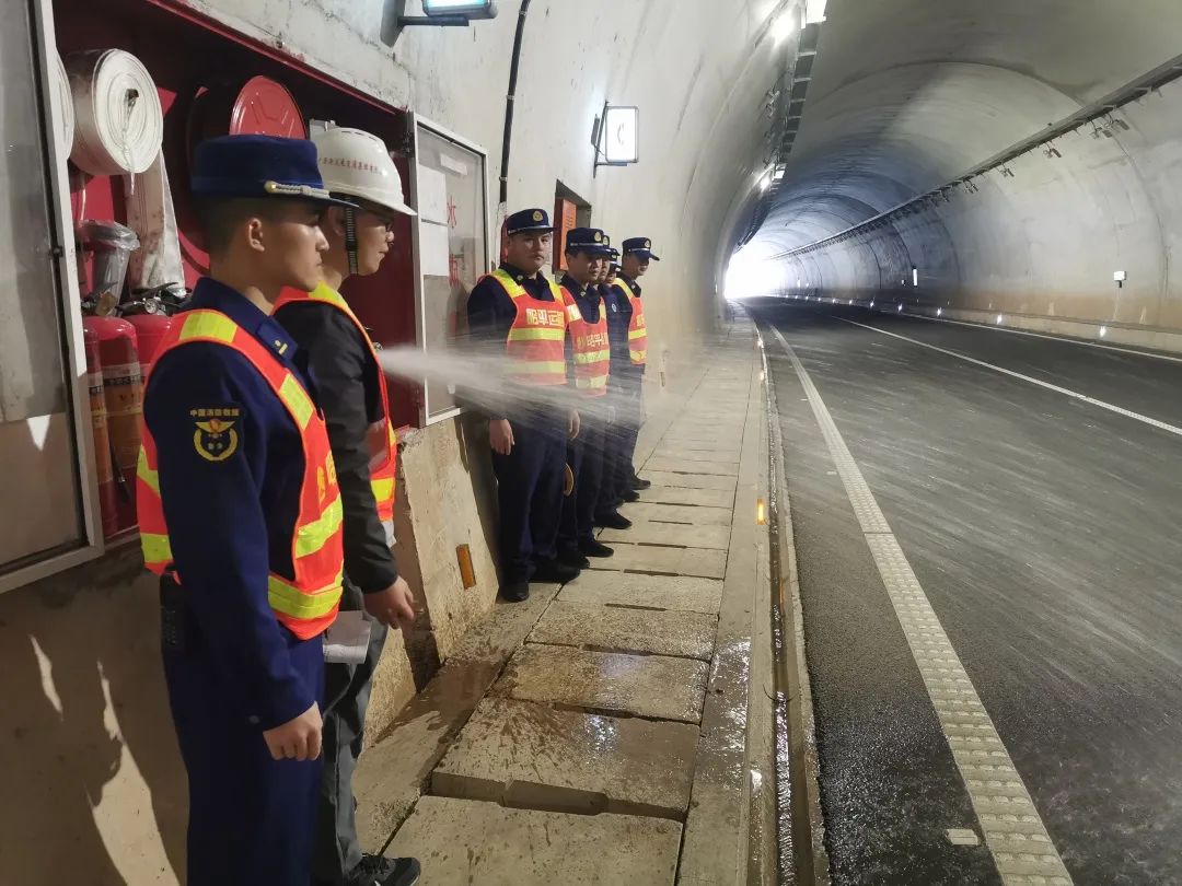 消防救援站正规化建设汇报材料,小阵地消防站视频