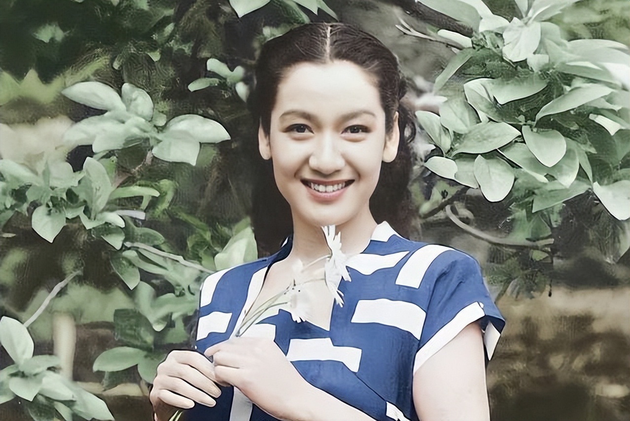 昭和女神谁被送给麦克阿瑟,日本送给麦克阿瑟的女人