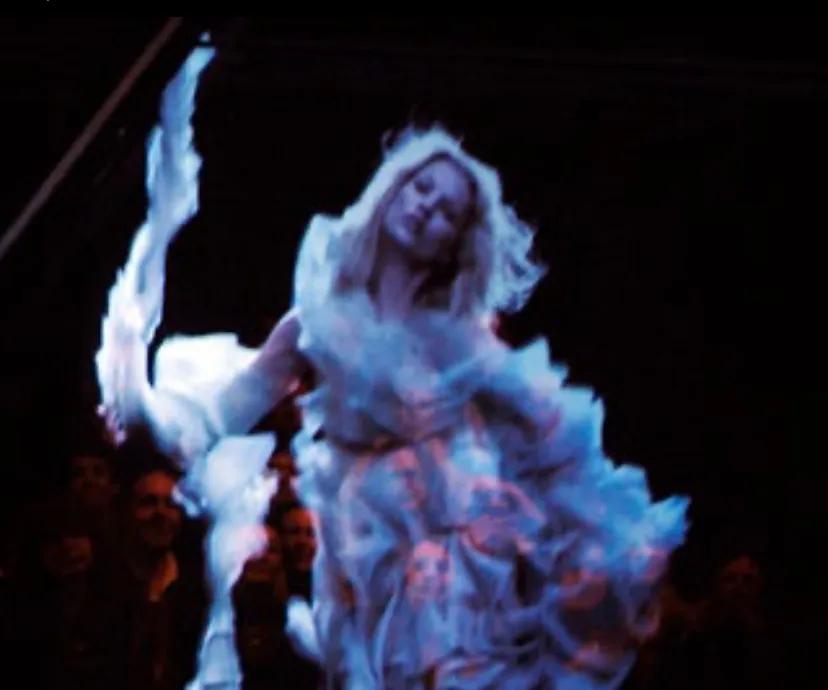 gucci2018秋冬米兰时装秀,alessandromichele设计图片