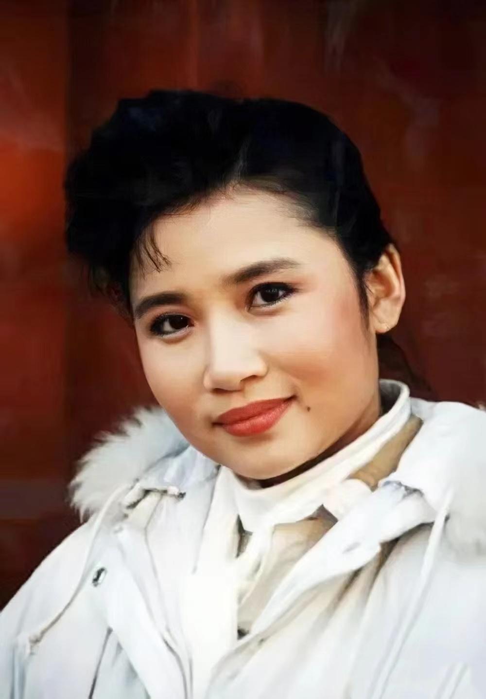 歌手李娜出家后的生活,歌手李娜出家的生活