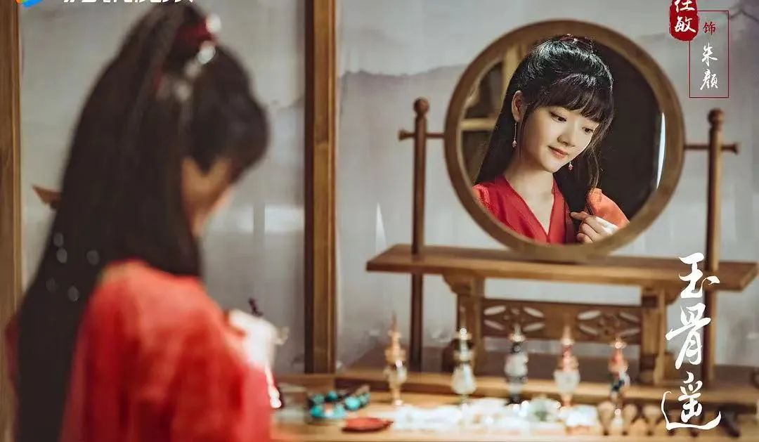 日本的天才女作家,震惊散文界天才女作家