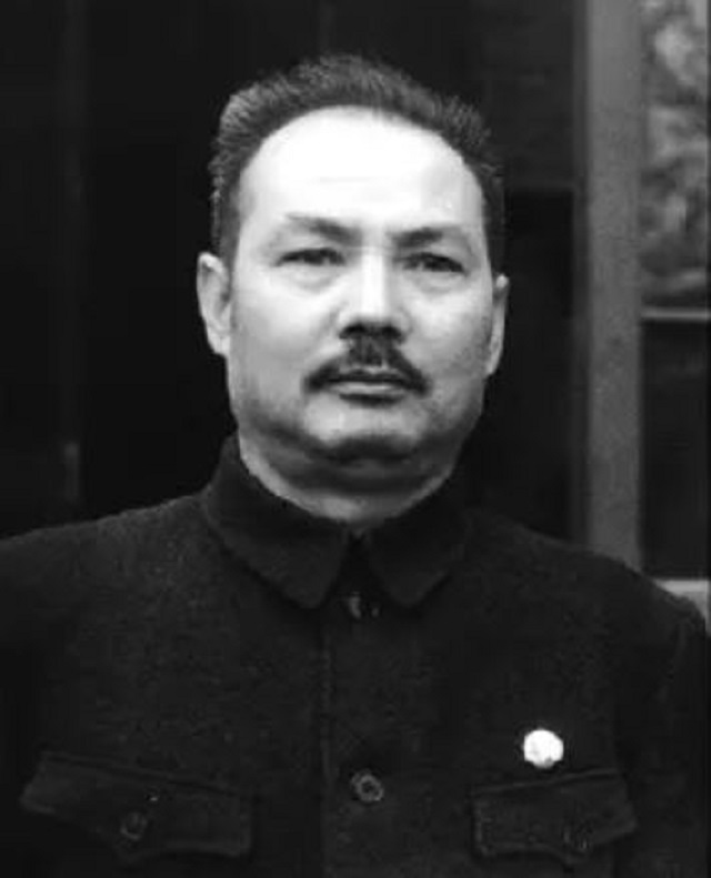 1945年重庆谈判，毛主席全身而退，阴谋落空的蒋介石后招是什么