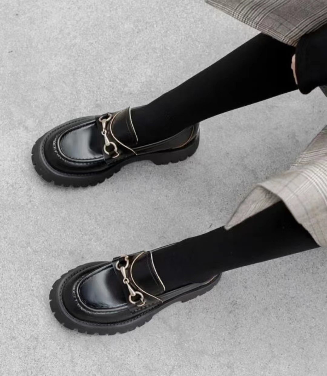 乐福鞋穿搭推荐,乐福鞋的正确穿搭图