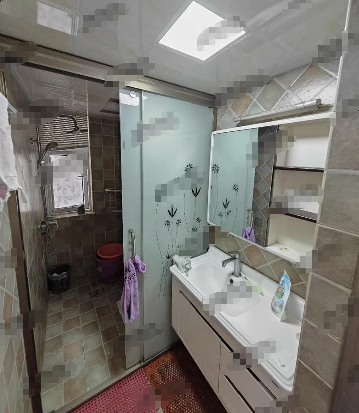 7折尊享岳麓西天麓小区法拍房精装大三房拧包入住