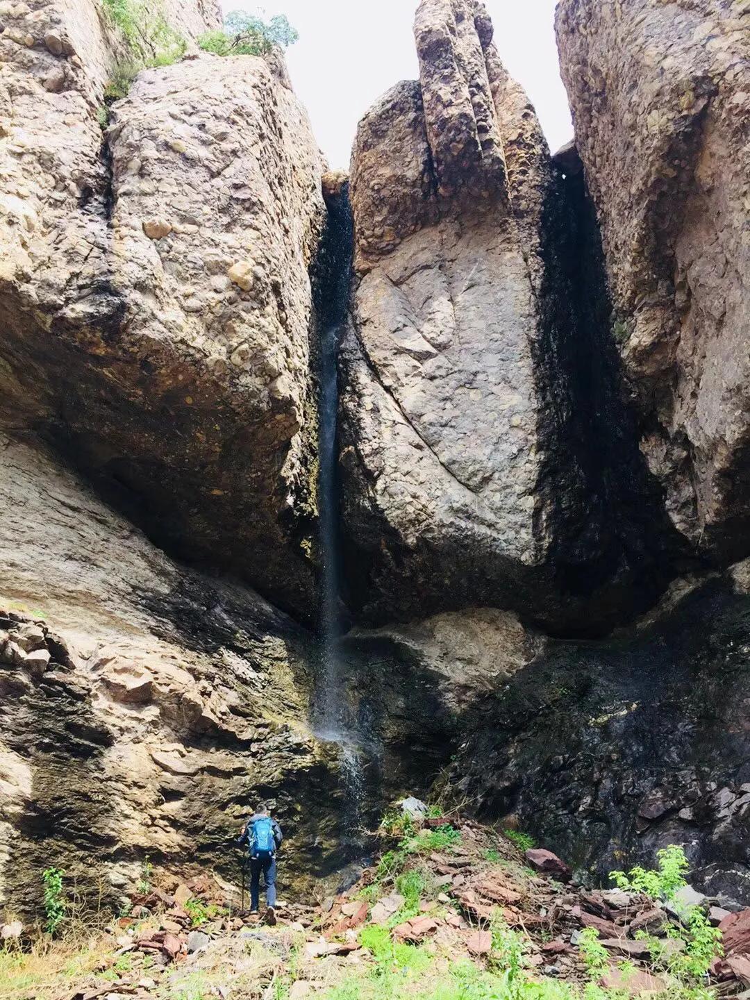 天地之中少林寺,中岳嵩山两个山哪个更好