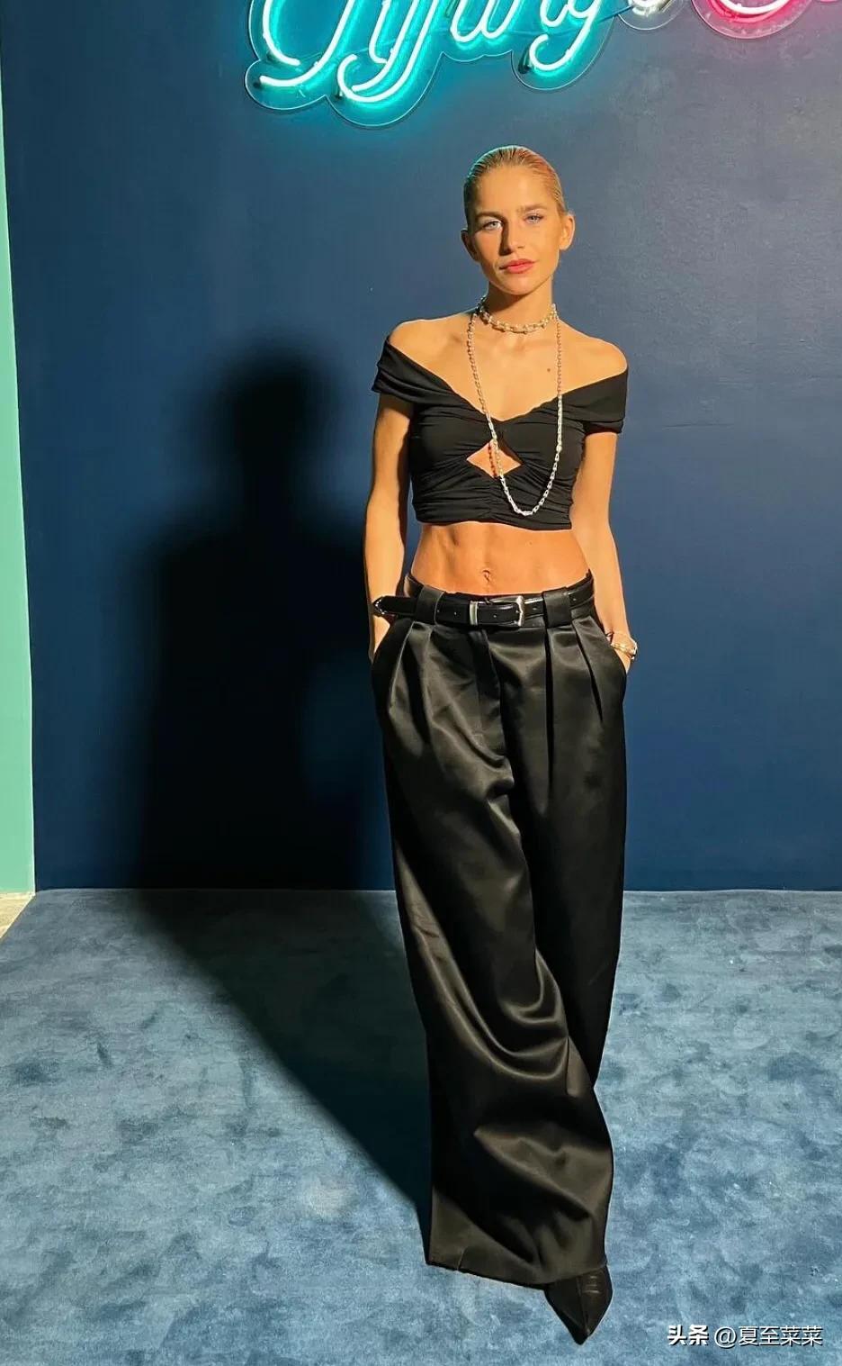 158小个子穿搭博主欧美冬季,穿搭博主inscaroline