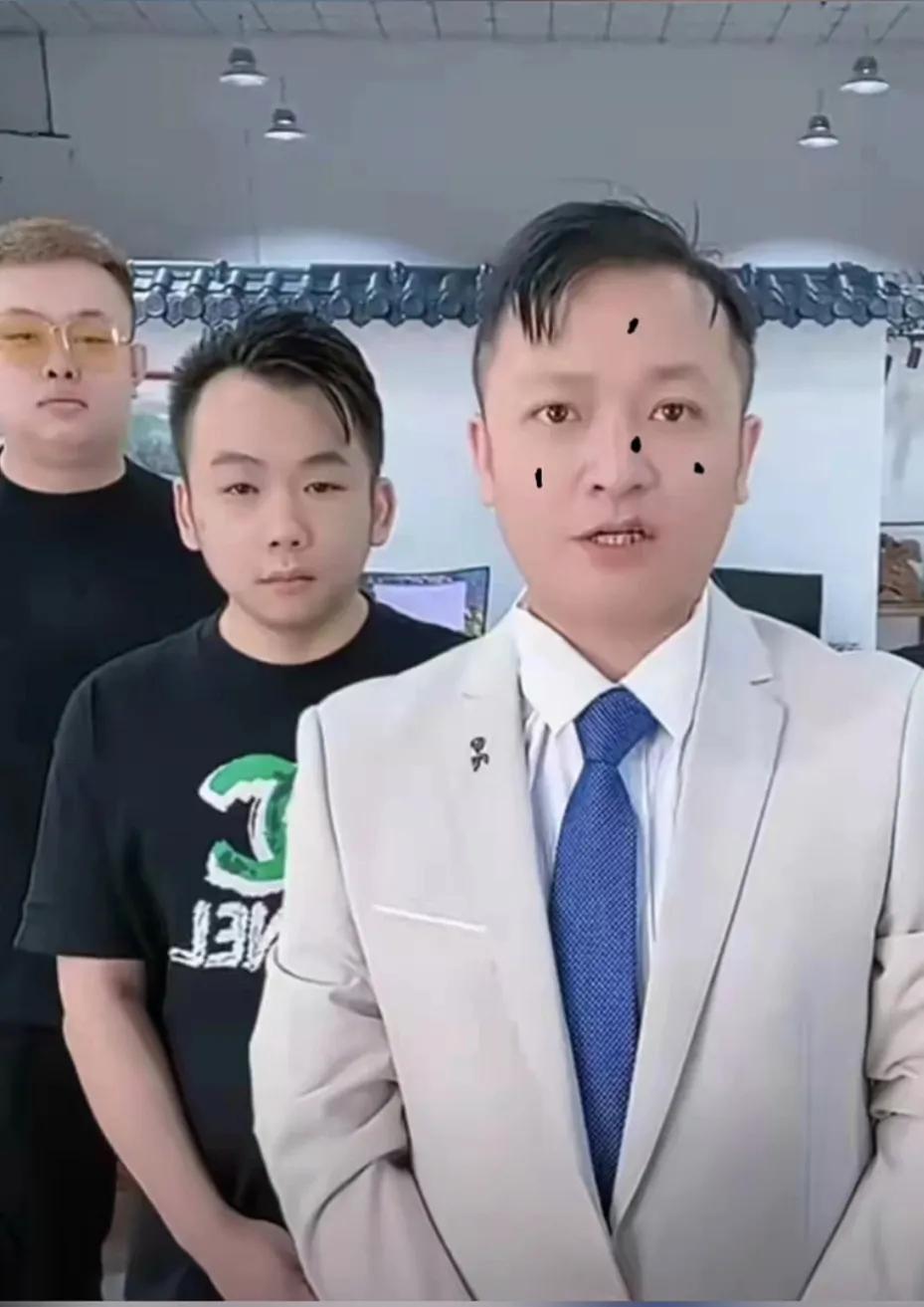 死磕辛巴辛有志！二子爷宣布新品发布会，向快手风向标看齐