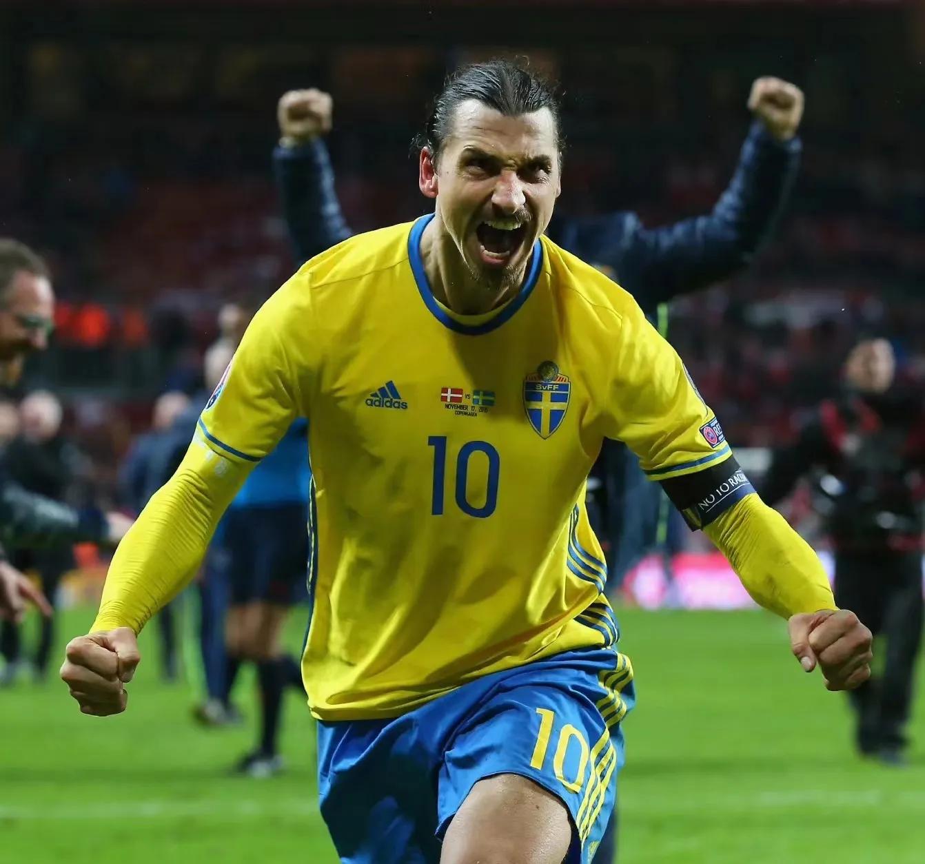 41岁的伊布终于选择了告别绿茵场,伊布退役四大梦想