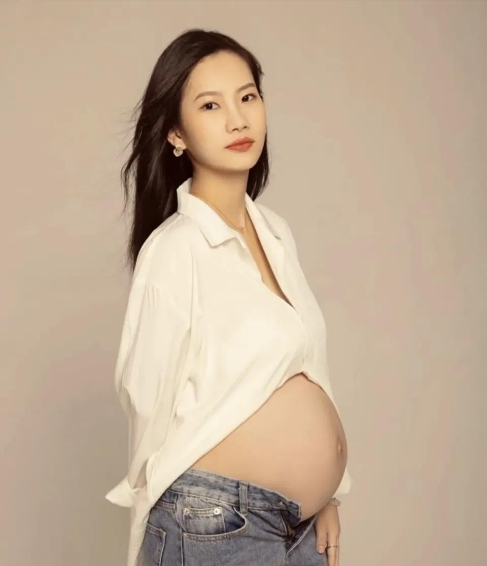 孕妇瑜伽写真图片,女星孕妇写真大全