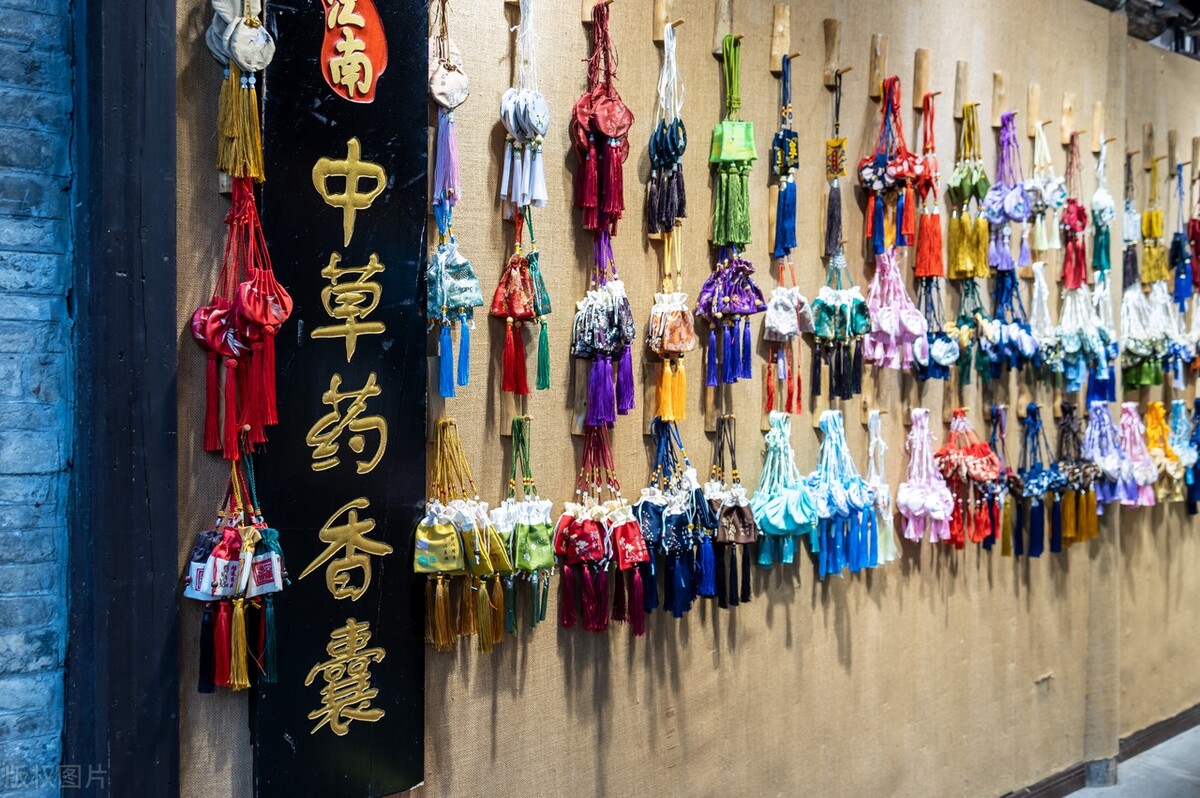 新冠变异毒株防护,新冠疫情病毒变异毒株传染性