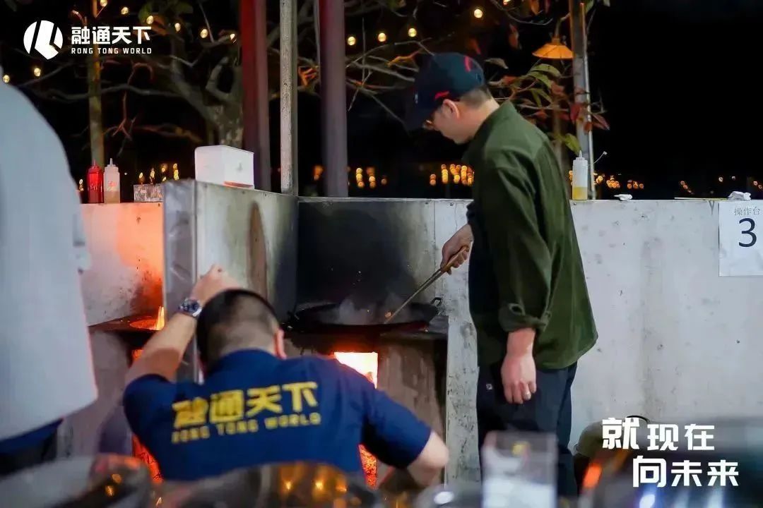 就现在向未来歌词,就现在向未来看齐