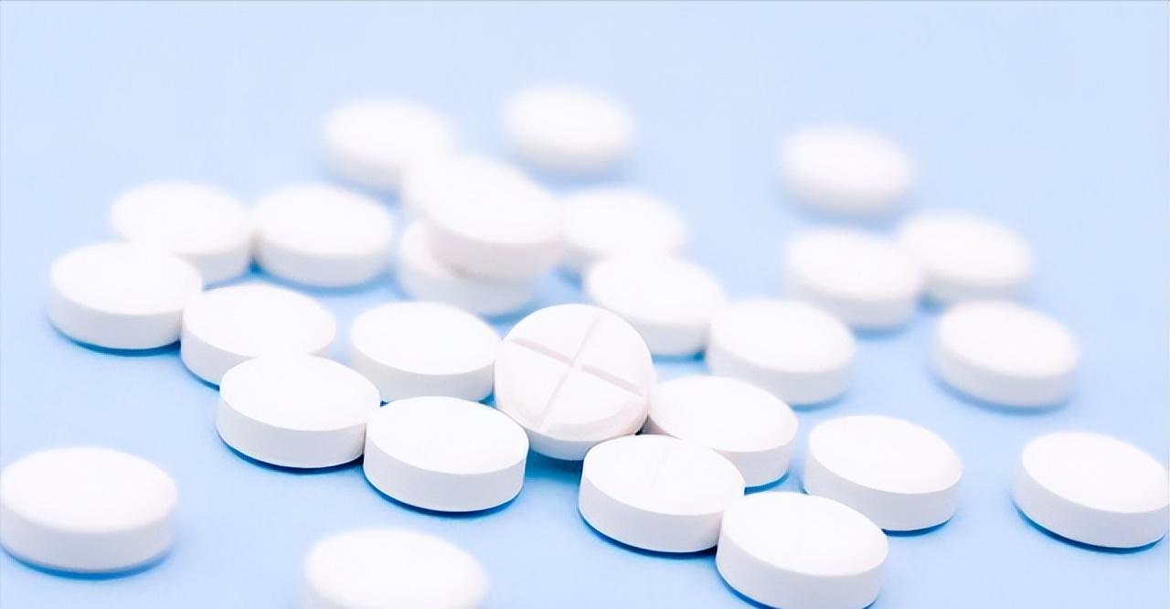 非布司他搭配什么药治痛风疗效好,痛风发作吃非布司他有效果吗