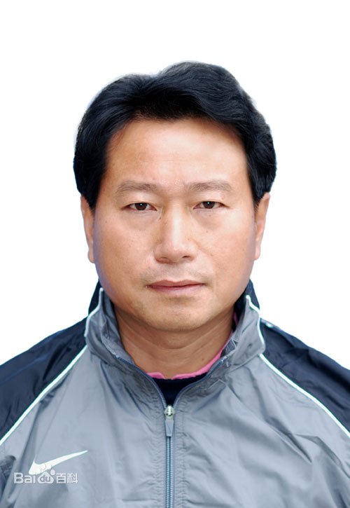 许家印创立广州恒大足球王朝,恒大许家印和王健林关系