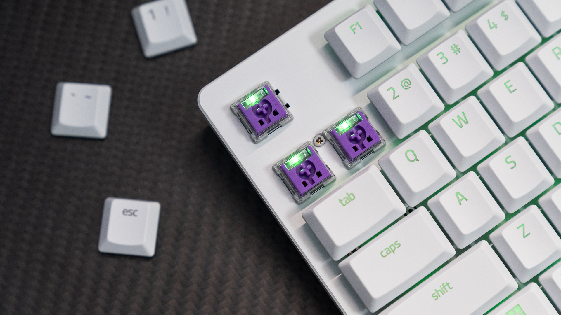 雷蛇v2键盘金蝎,雷蛇噬魂金蝎v2键盘的缺陷有哪些