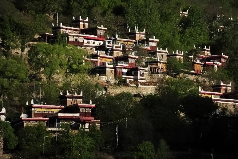 作家林茂森长篇游记《川西朝圣纪行》