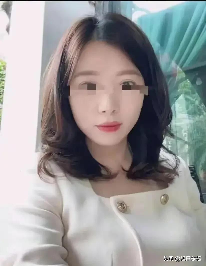 工信局梁局出轨被曝光，*妇情**青春靓丽有女人味，胡局也被拉下水