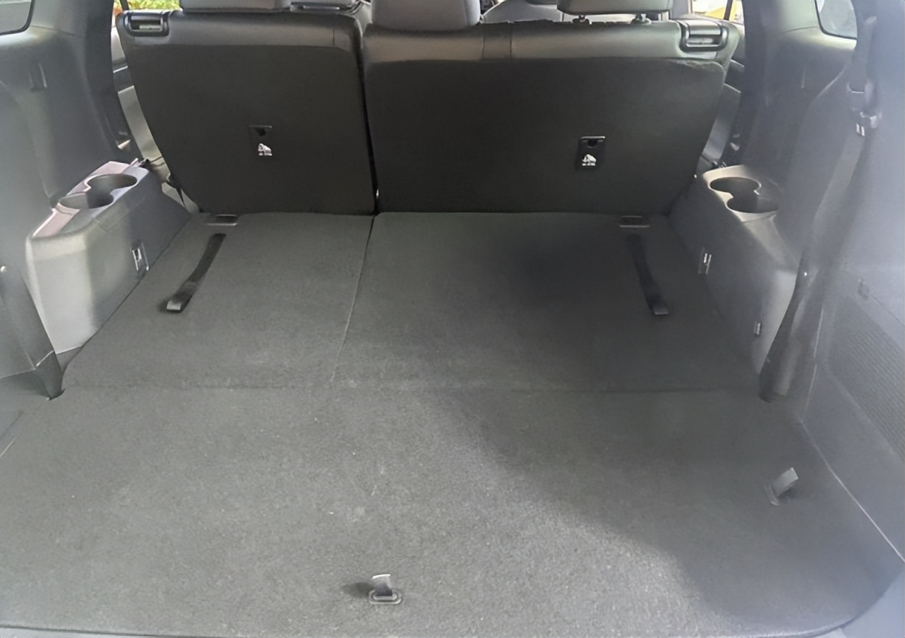 丰田皇冠陆放长途油耗多少,皇冠陆放燃油版2.0真实油耗