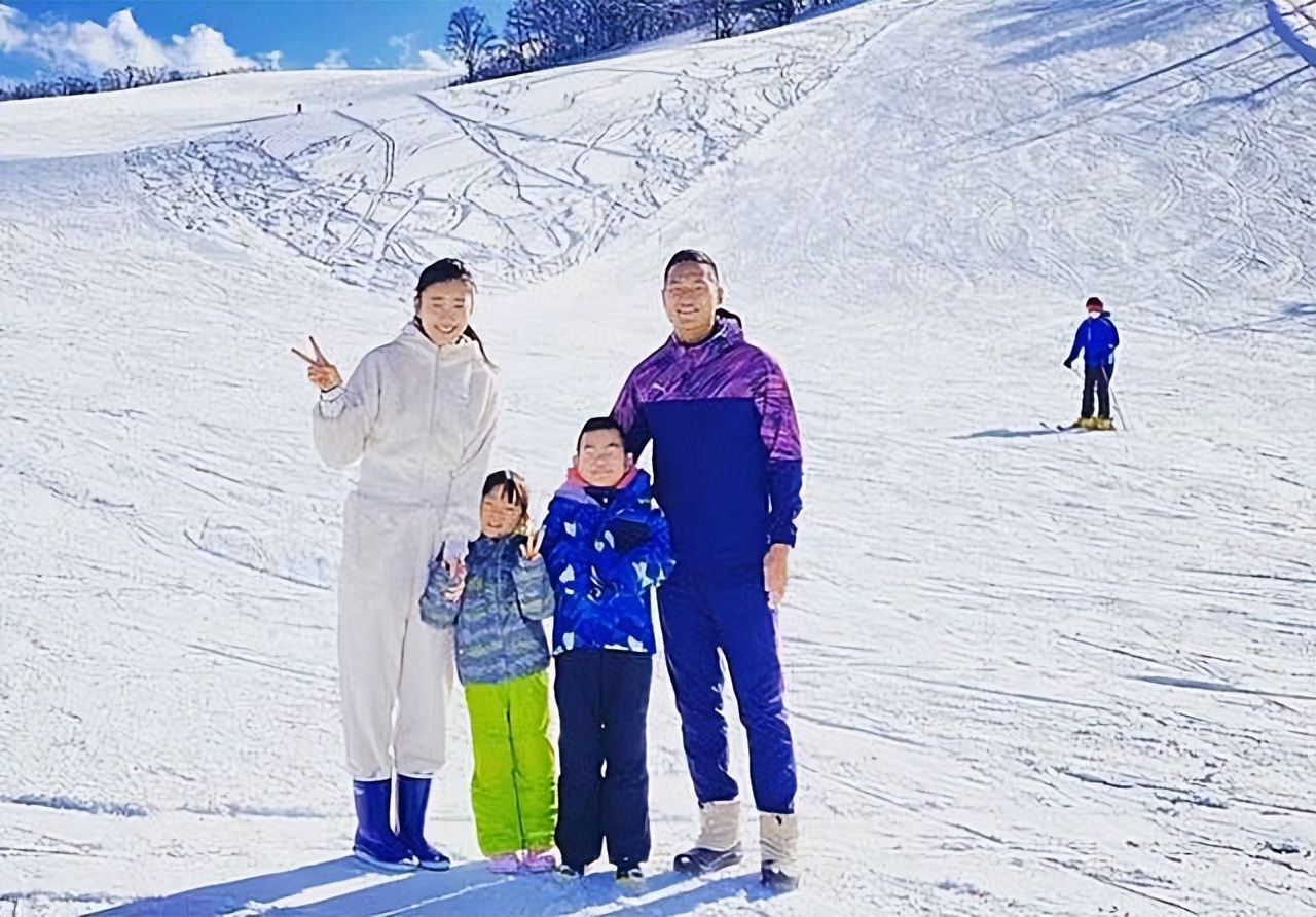 世界杯郑大世全家福,世界杯一哭成名