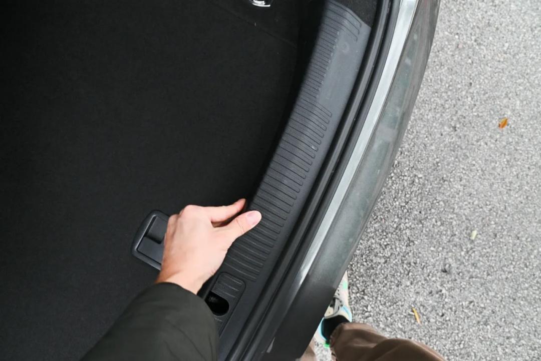 奥迪a4l 3.2 fsi quattro 旗舰型 (2019奥迪a4l quattro二手价格)