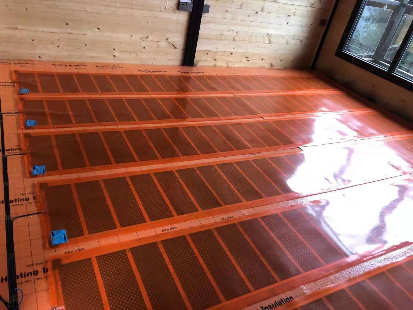 石墨烯地暖跟空气能地暖哪个节能,石墨烯电地暖好还是远红外地暖好