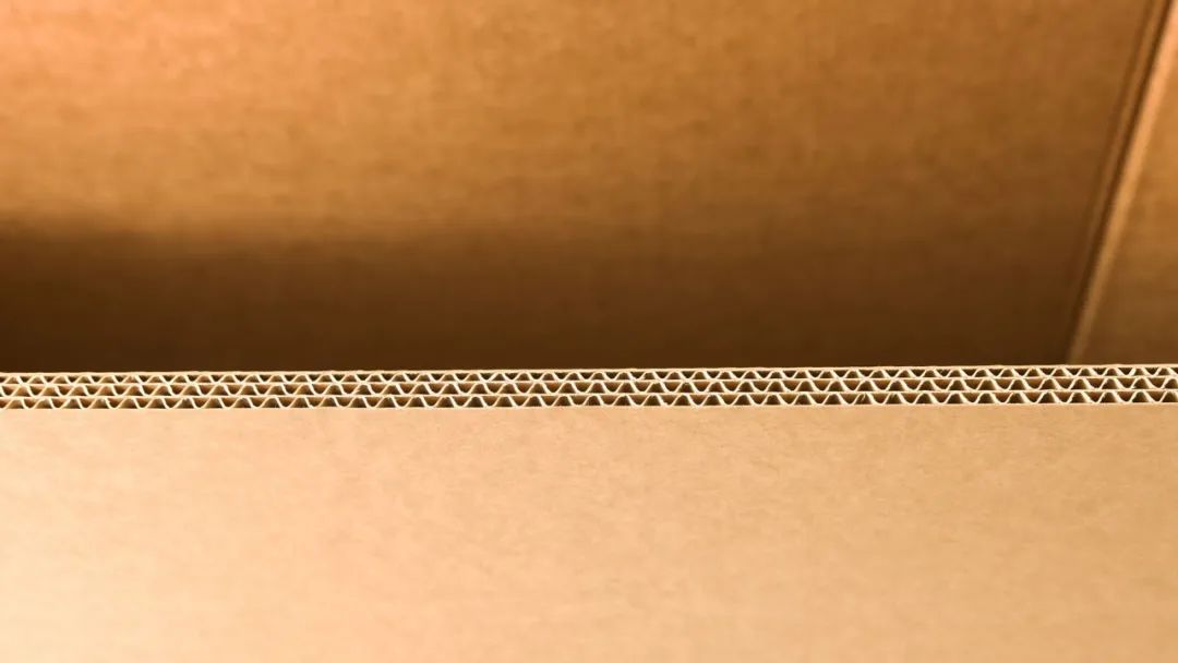 臻彩科技|专注重型瓦楞包装后道模切，先进技术不用做刀模