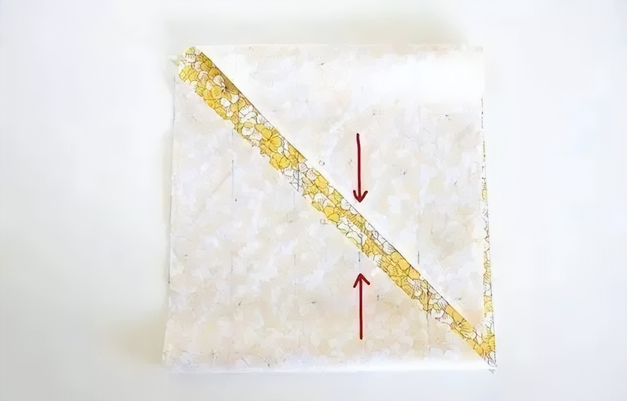 缝纫必看小妙招，省布包边条的裁剪方法，你一定要学学！