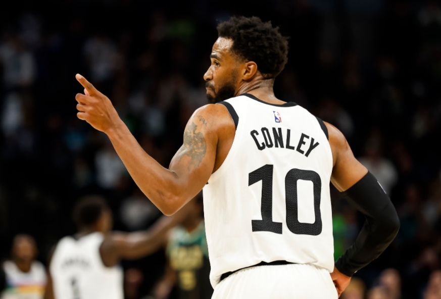 哈登27分准三双篮网胜骑士哈登,海沃德出战黄蜂凯尔特人