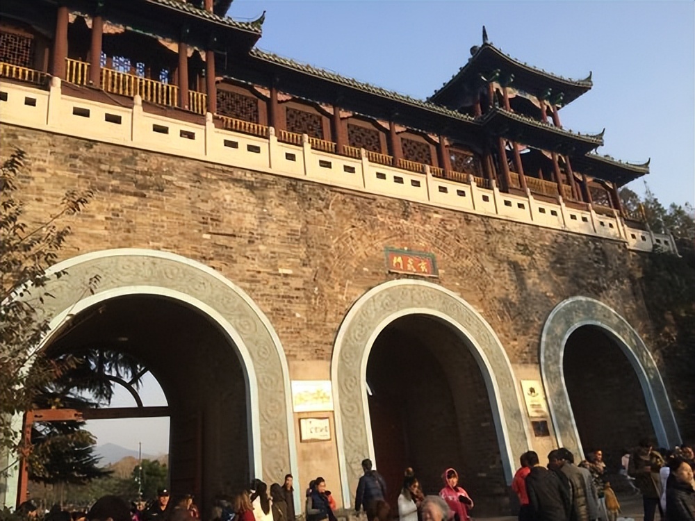 南京长江大桥旅游景点攻略,南京网红景点一日游攻略