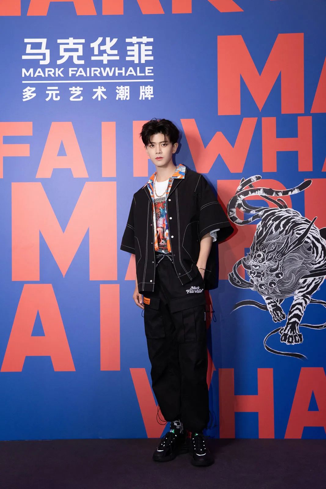 中年男装性价比高的品牌,中年外套男装品牌大全排行榜