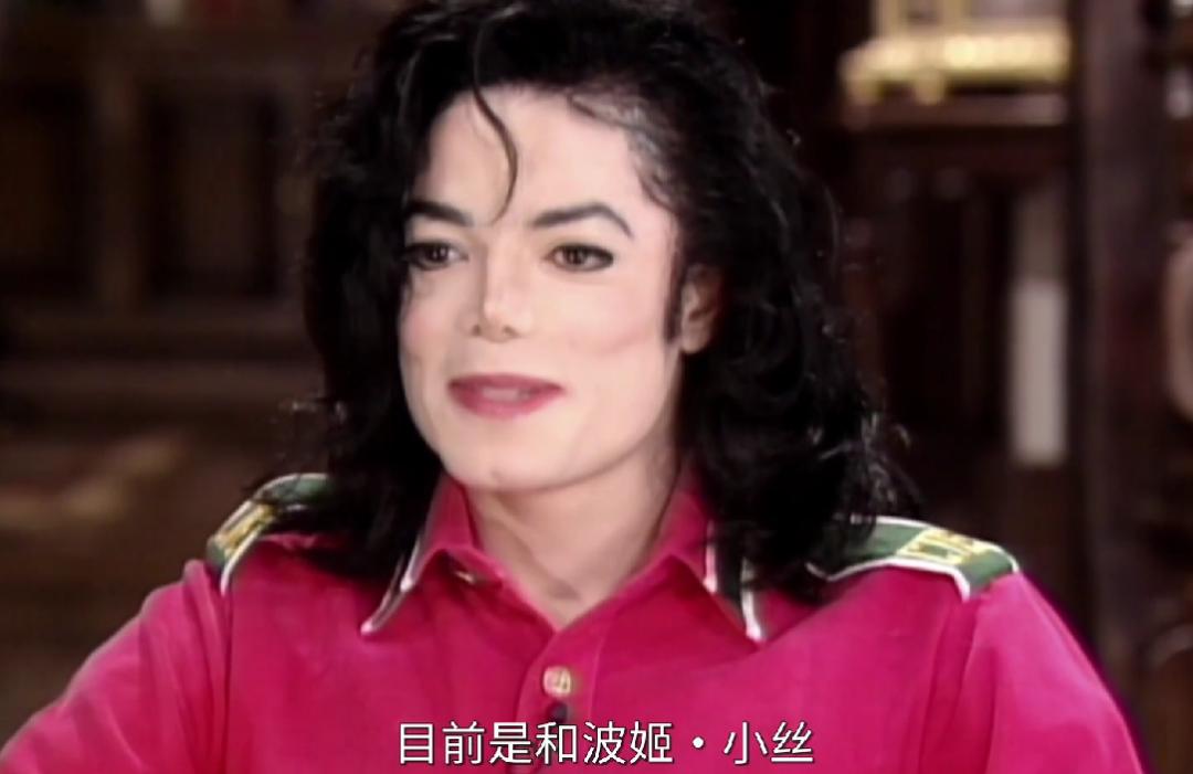 michaeljackson与波姬小丝,波姬小丝14岁就登上了时尚杂志