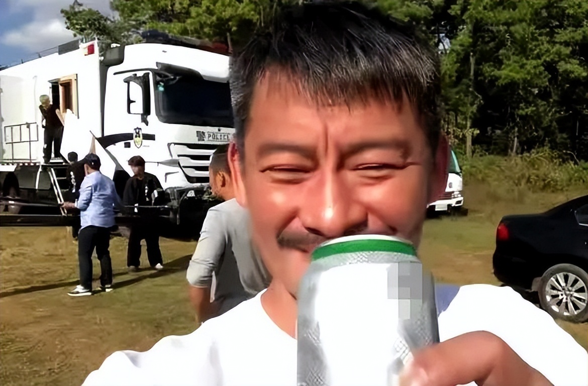 酗酒闹事，害人害己！这7位男明星，有人借醉强吻，有人断送星途