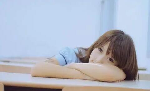 怎么去跟一个女孩子聊天？注意掌握聊天分寸