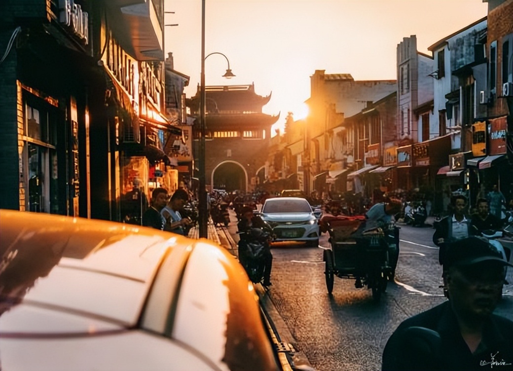 苏州各个门的历史,苏州的历史是什么时候发展起来的