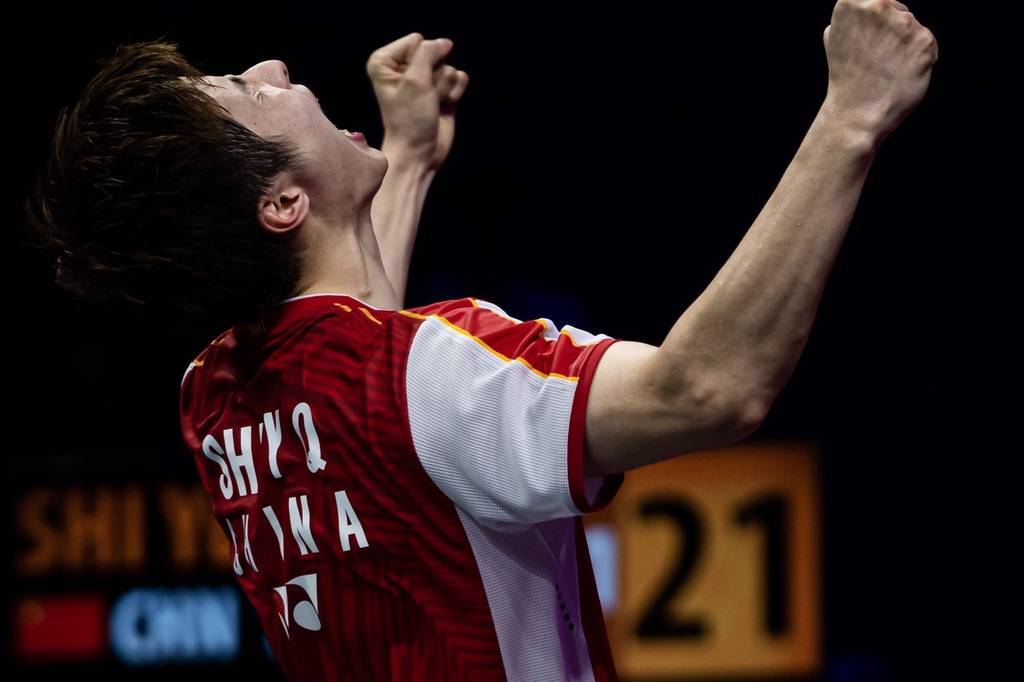 国羽第13次捧起苏迪曼杯,林丹最尴尬的一场比赛14:0大逆转