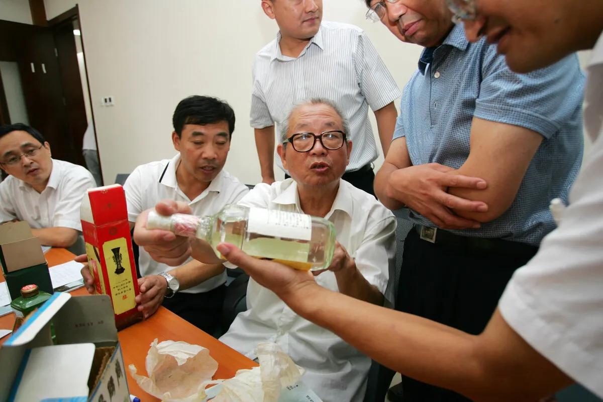 酱香酒六瓶免费送,600-8酱香酒推荐