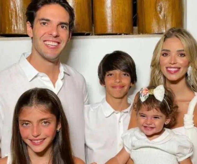 卡卡前妻卡洛琳嫁给富商,卡卡前妻卡洛琳现在照片