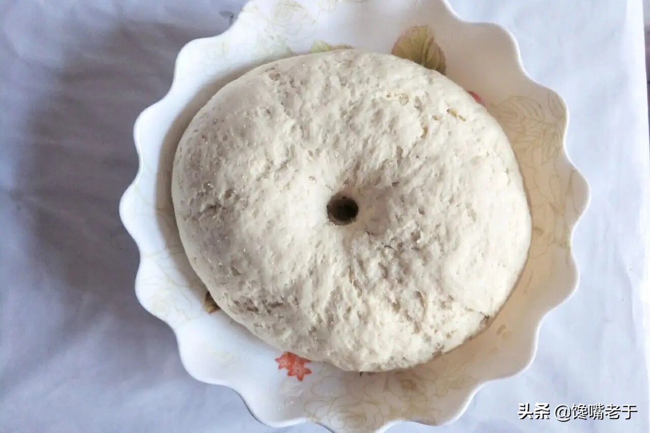 做包子发面死面怎么办,蒸包子出现塌皮和死面啥原因