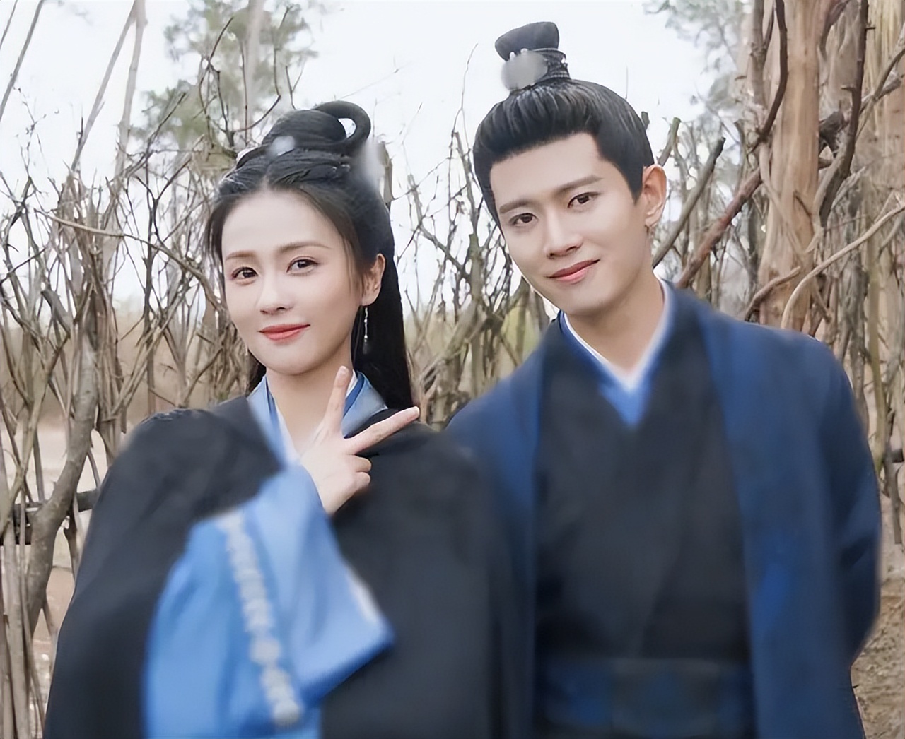 求求了，“资本”别乱点鸳鸯谱，80后非搭00后，“野兽”硬配美女