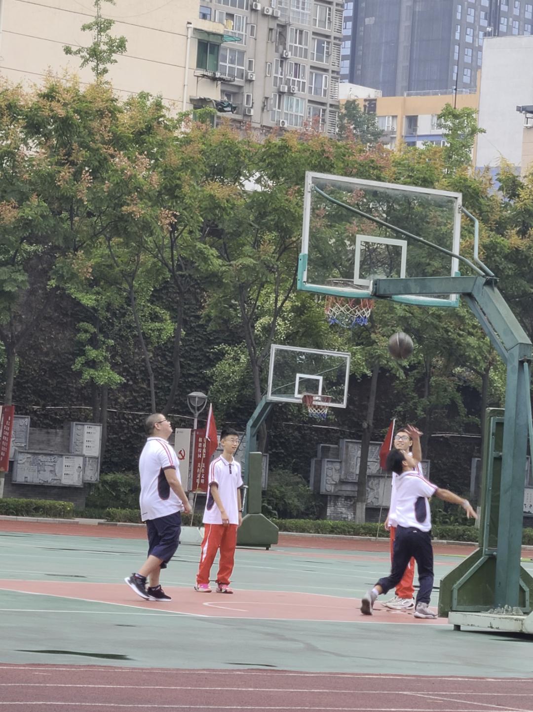 再见了，小盆友——9月19日成都家长成功“解除居家”……