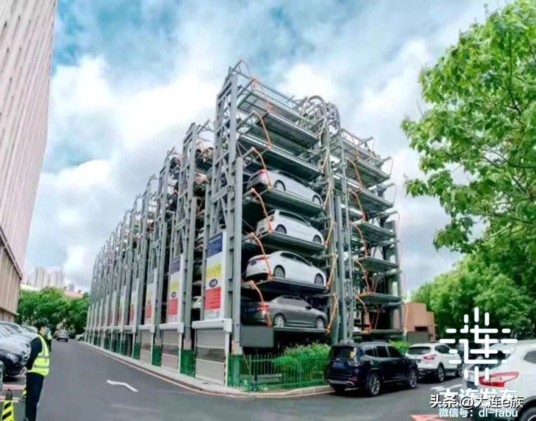 大连梭鱼湾足球场开工建设,大连梭鱼湾球场建设进度