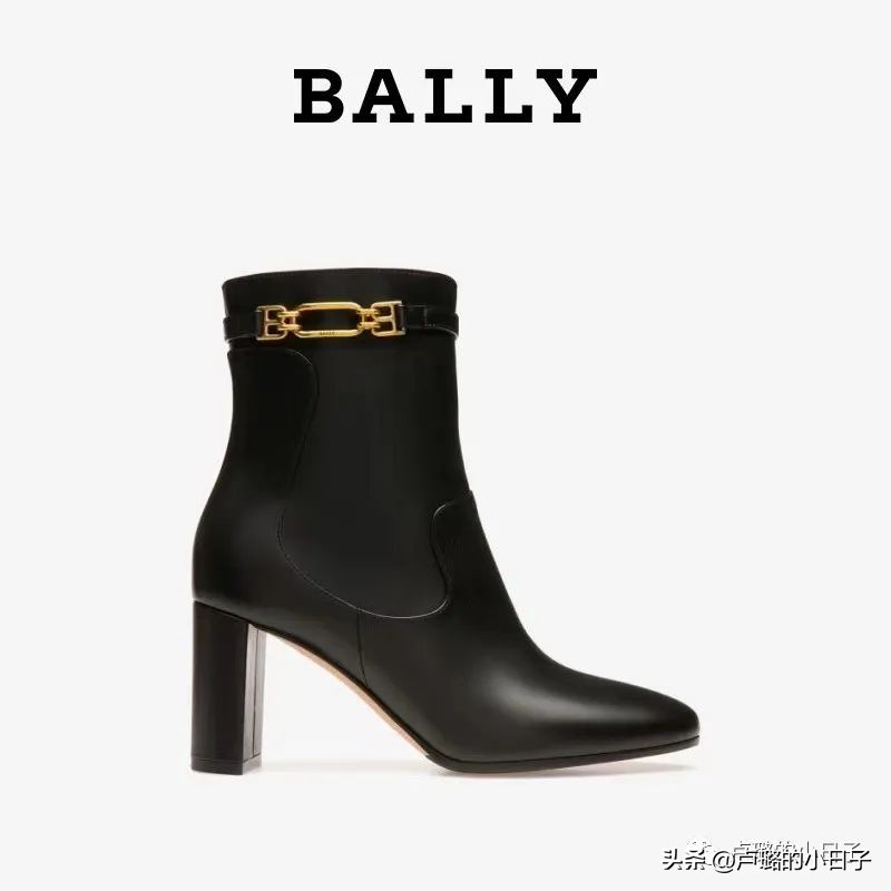 五人衣服套装,5个人穿的衣服礼服