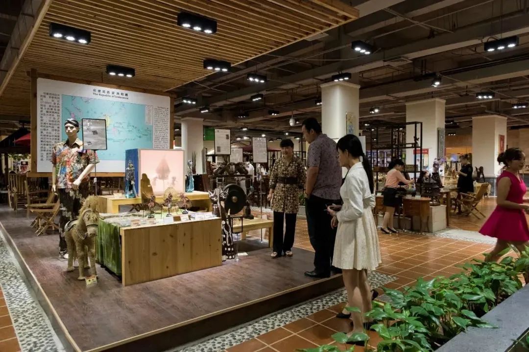 榴莲爱好者去果园,榴莲爱好者来打卡