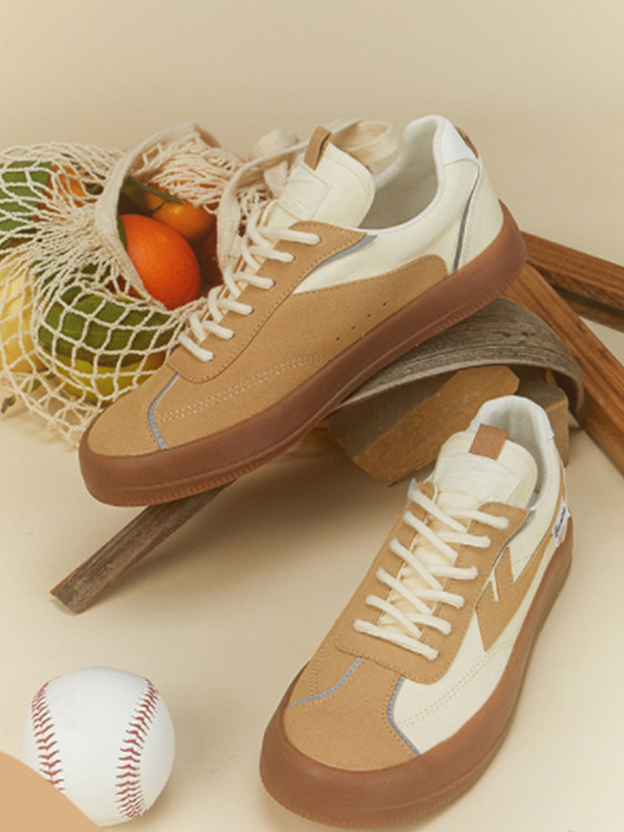 马登德训鞋和马吉拉一模一样吗,马吉拉和阿迪德训鞋谁更好