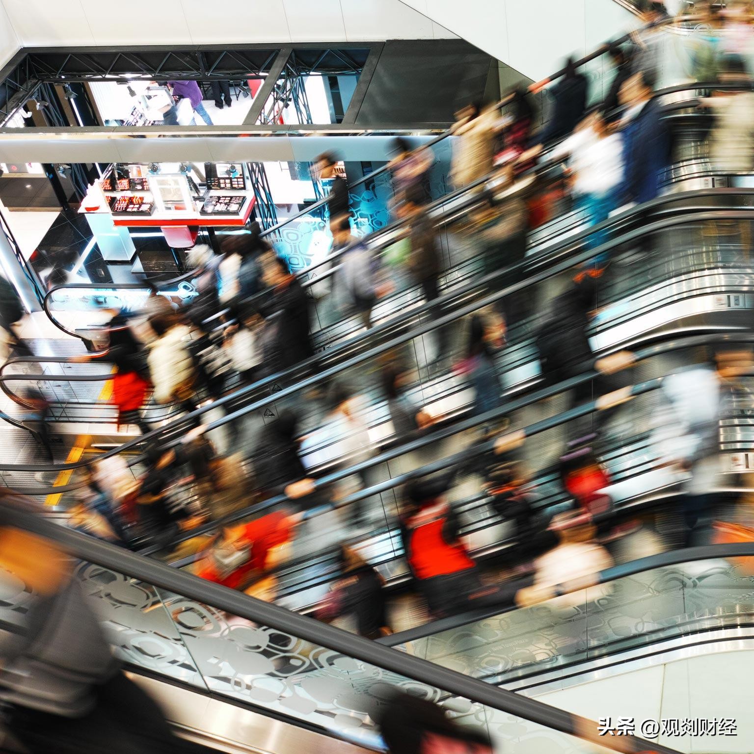 经济发展需要年轻人，全世界为了激励年轻人有多拼？