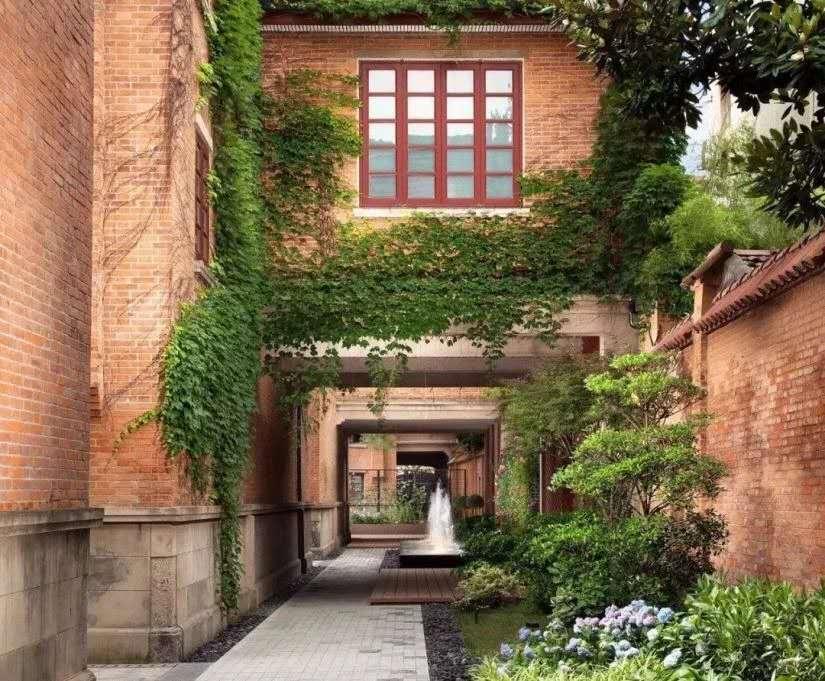 上海最繁华地段的街道,上海最豪横的地段