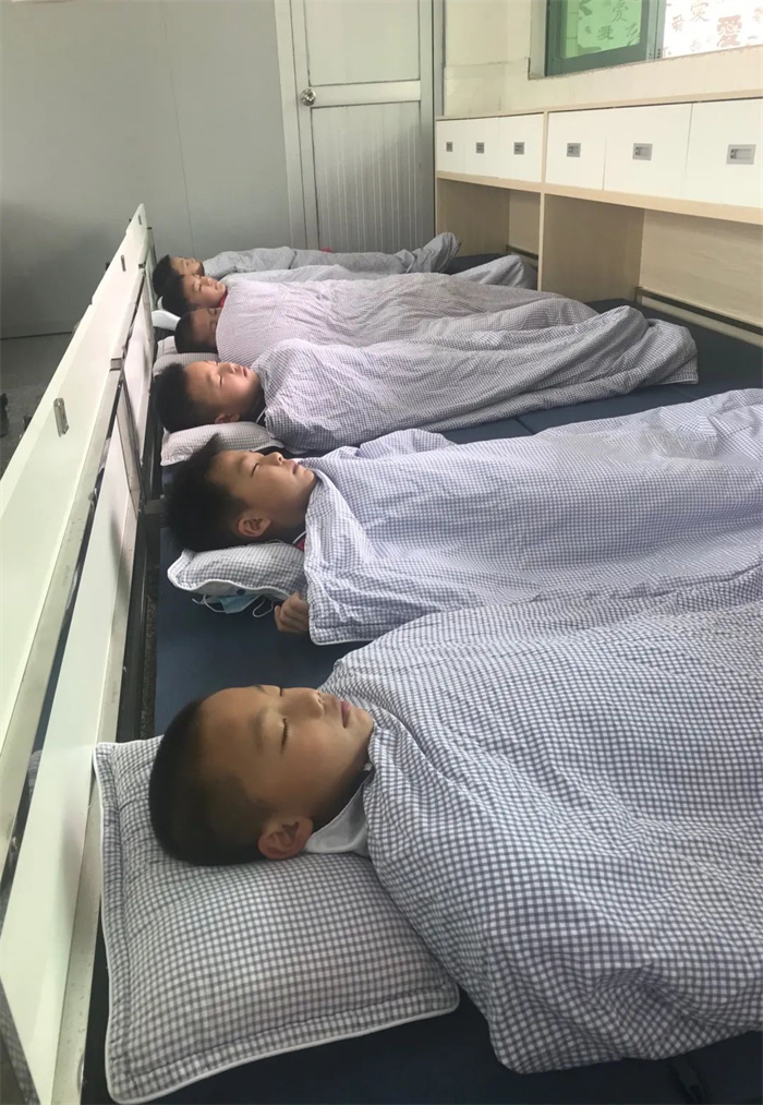 100%躺床睡！陈村全镇公办小学10916名学生“舒心睡”